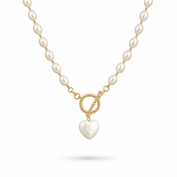Amora Shell Pearl Necklace