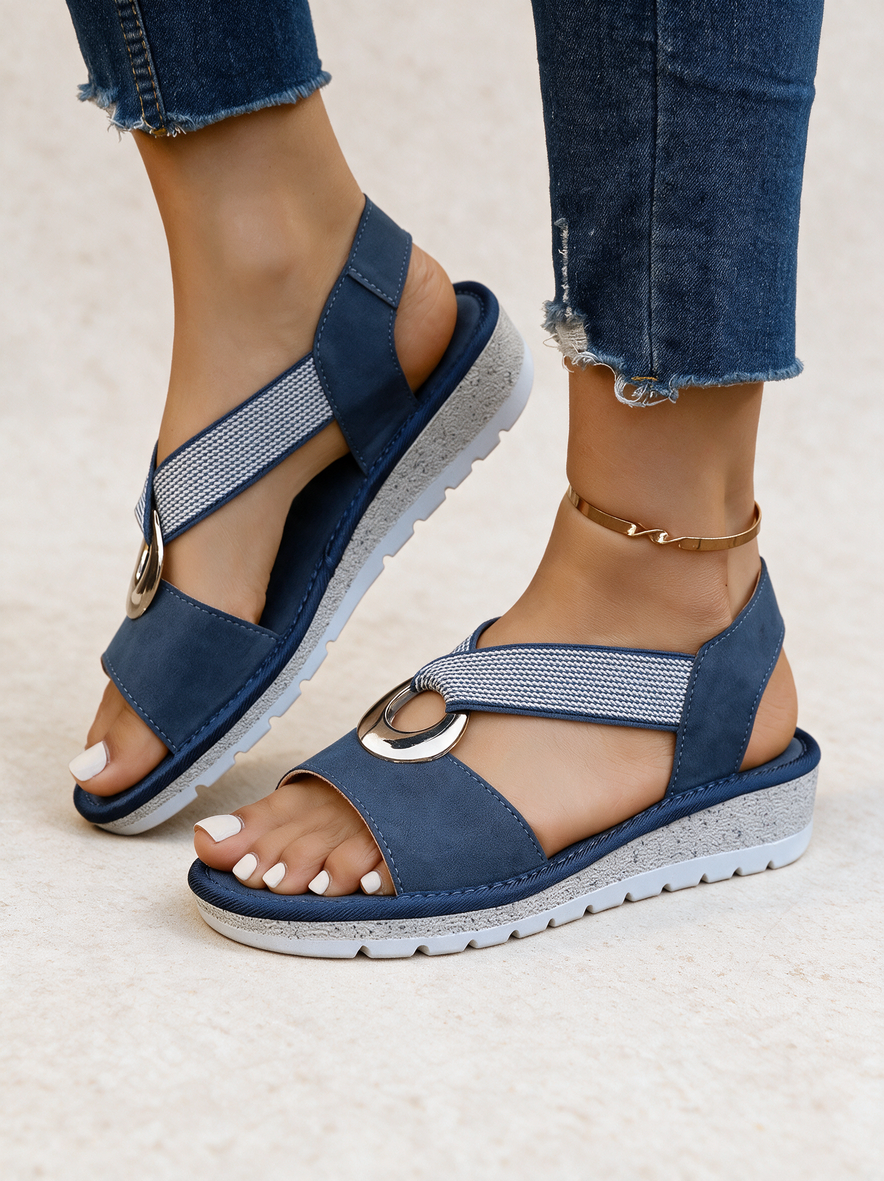 Flat Sandals with Metal Buckle