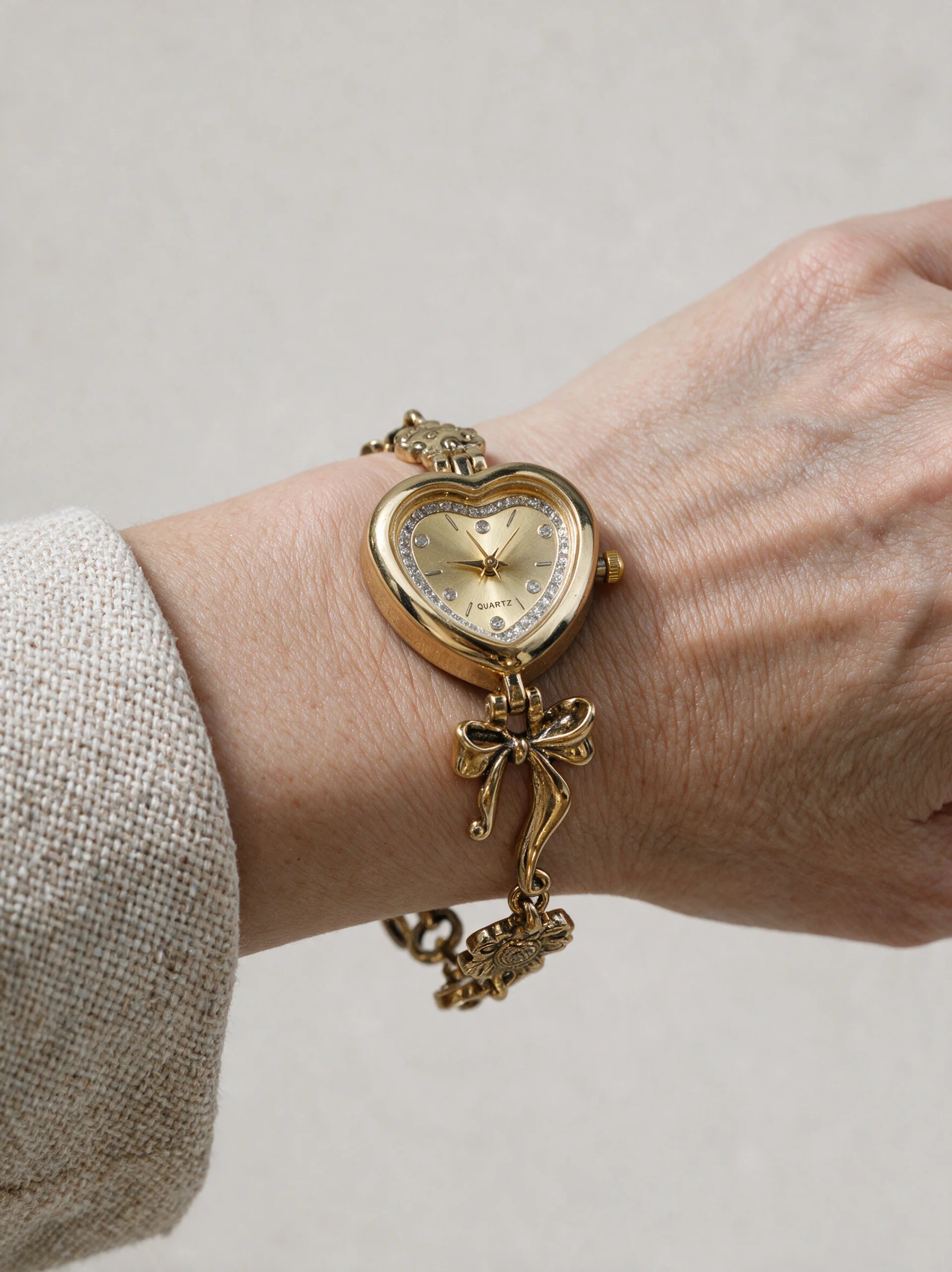 Heart Charm Bracelet Watch – Gold